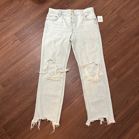 Free People We The Free Maggie Ripped Ankle Straight Legged Jeans - Picture 6 of 9